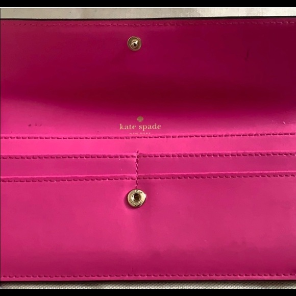 Kate Spade Wallet - Picture 3 of 3